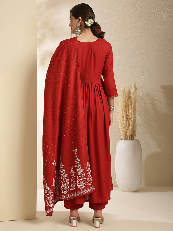 Coral Rayon Solid 3/4 Sleeves V-Neck Semi-Flared Kurta Suit Set