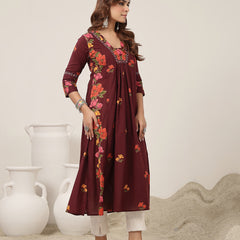 Rayon Calf Length Printed 3/4 Sleeve V-Neck Flared Kurta