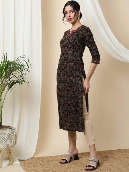 Cotton Calf Length Printed Straight 3/4 Sleeves Round Kurta