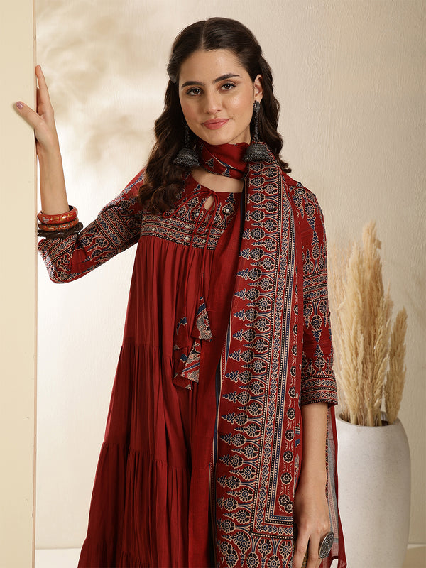 Maroon Pure Cotton Solid 3/4 Sleeves Key Hole Neck Anarkali Kurta Suit Set
