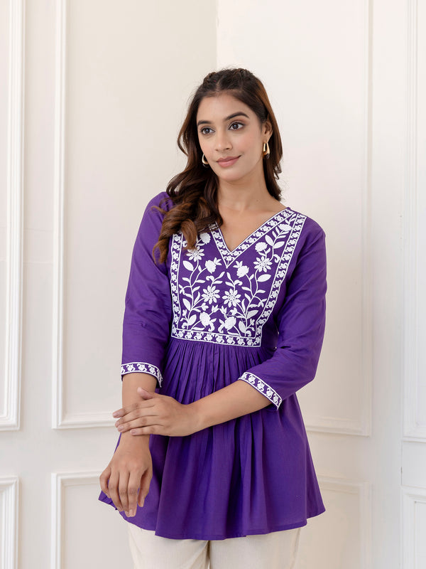 Light Purple Rayon Hip Length Solid V-Neck Solid Embroidered Semi-Flared Top