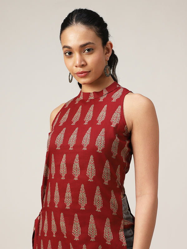 Cotton Mid Length Printed Sleeveless Round Neck Straight Kurta