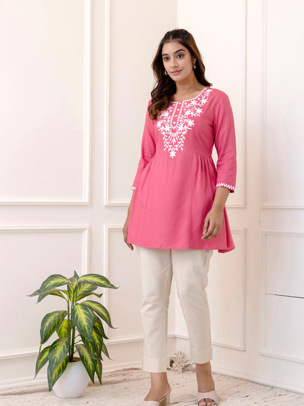 Pink Rayon Hip Length Solid Round Neck Solid Embroidered Straight Top