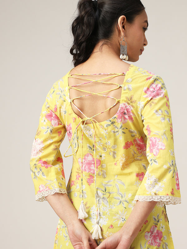 Cotton Hip Length Printed 3/4 Sleeve V-Neck Straight Top