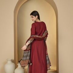 Gulmohar Jaipur Rayon Calf Length Solid 3/4 Sleeves V-Neck Flared Kurta Suit Set