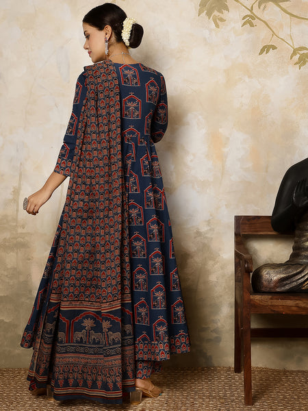 Women Printed Flared Kurta Set