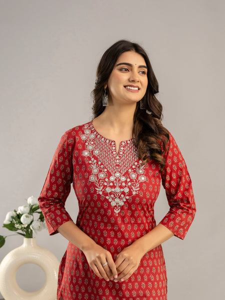 Maroon Cotton Calf Length Printed Straight Round Neck Kurta
