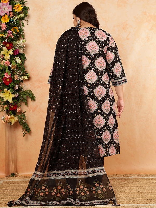 Cotton  Calf Length Printed Straight 3/4 Sleeves V-Neck Kurta Suit Set