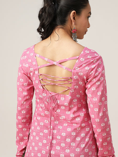 Cotton Hip Length Printed Full Sleeve Sweet Heart Neck Straight Top