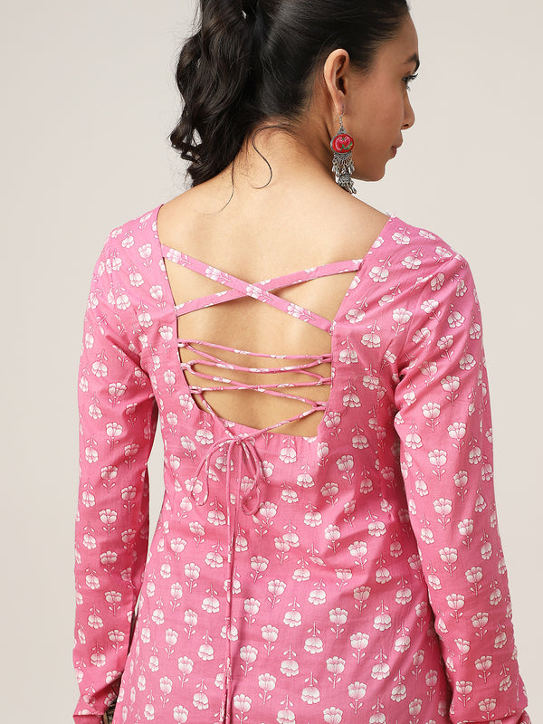 Cotton Hip Length Printed Full Sleeve Sweet Heart Neck Straight Top