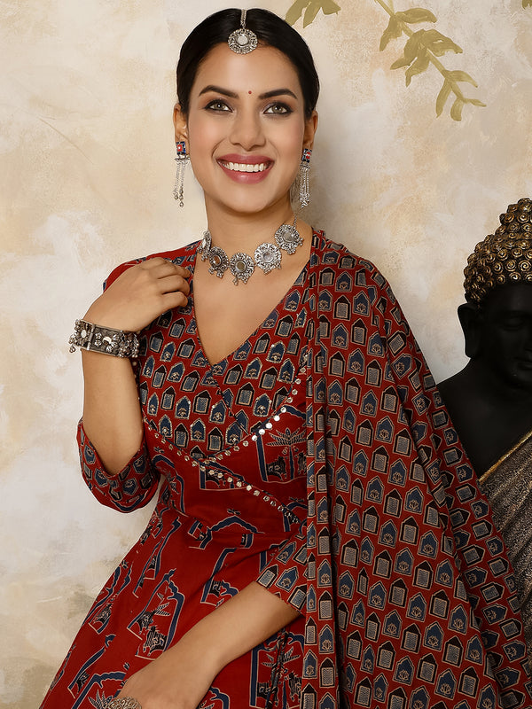 Women Printed Flared Kurta Set