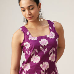 Cotton Hip Length Printed Sleeveless Square Neck Straight Top