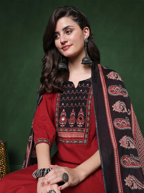 Maroon Rayon Calf Length Solid 3/4 Sleeves Round Neck Straight Kurta Suit Set