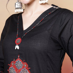 Rayon Calf Length Solid 3/4 Sleeves V-Neck Flared Kurta Suit Set