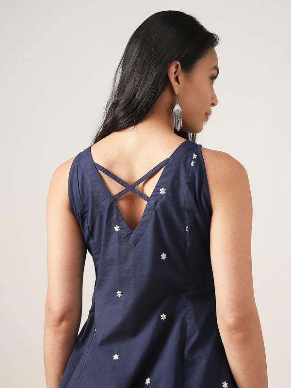 Cotton Hip Length Solid Sleeveless V-Neck Flared Top