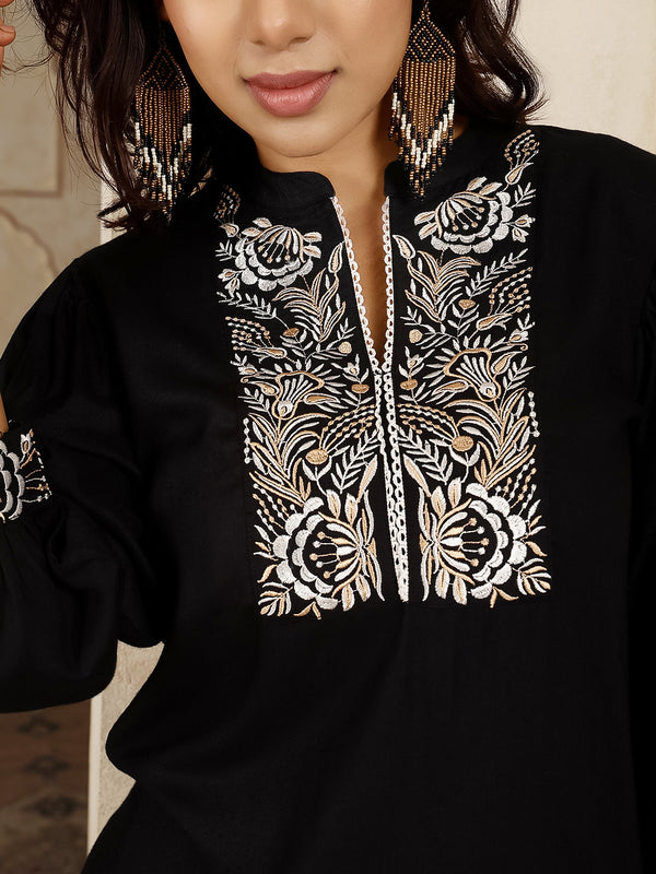 Black Rayon Hip Length Solid Round Straight 3/4 Sleeves Kurta Pant Set