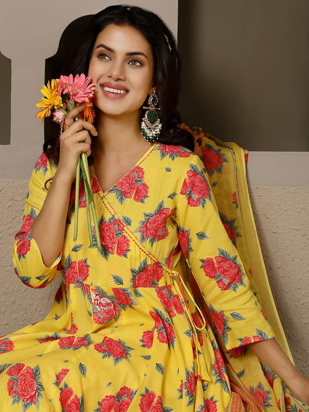 Women Floral Print Fit & Flare Dress