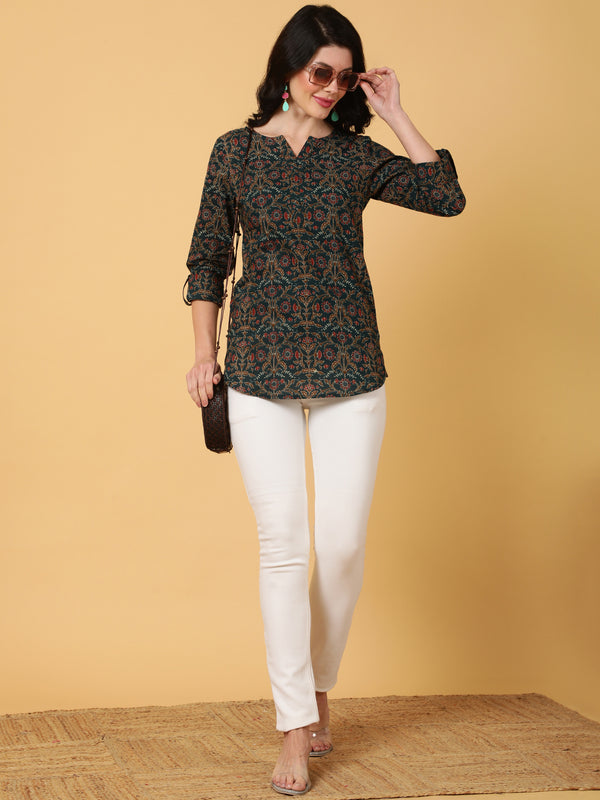 Cotton Crop Length Printed Regular 3/4 Sleeves Round Top