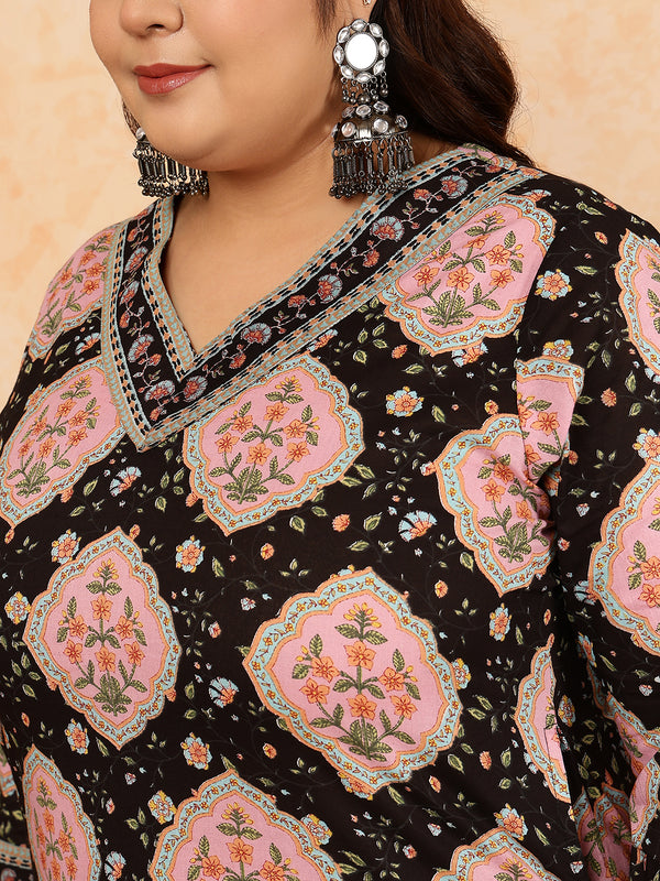 Cotton  Calf Length Printed Straight 3/4 Sleeves V-Neck Kurta Suit Set