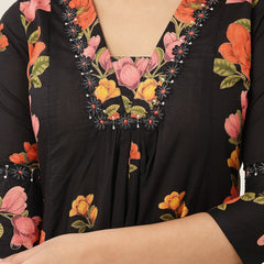 Rayon Calf Length Printed 3/4 Sleeve V-Neck Flared Kurta