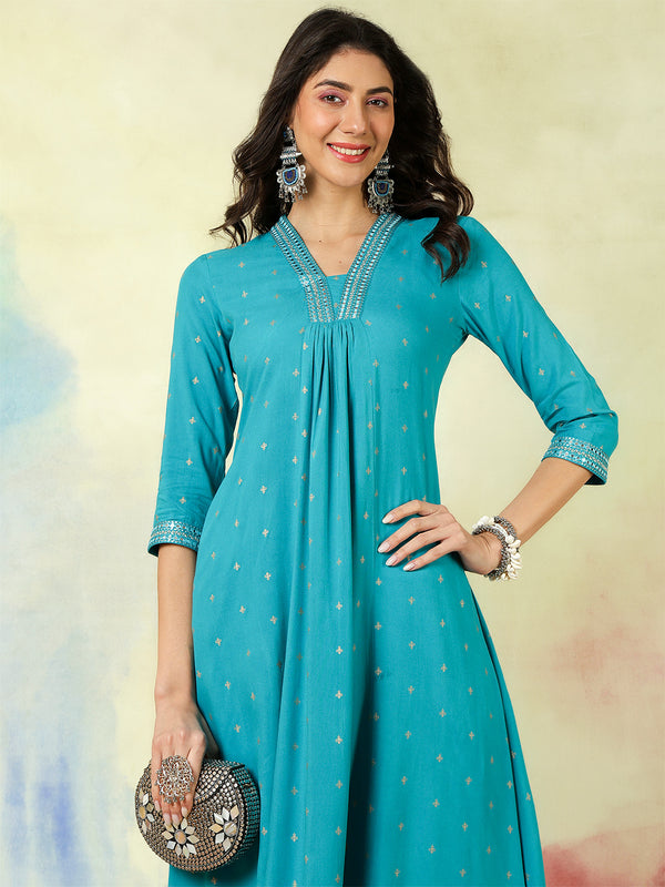 Rayon Calf Length Solid Semi-Flared V-Neck Kurta