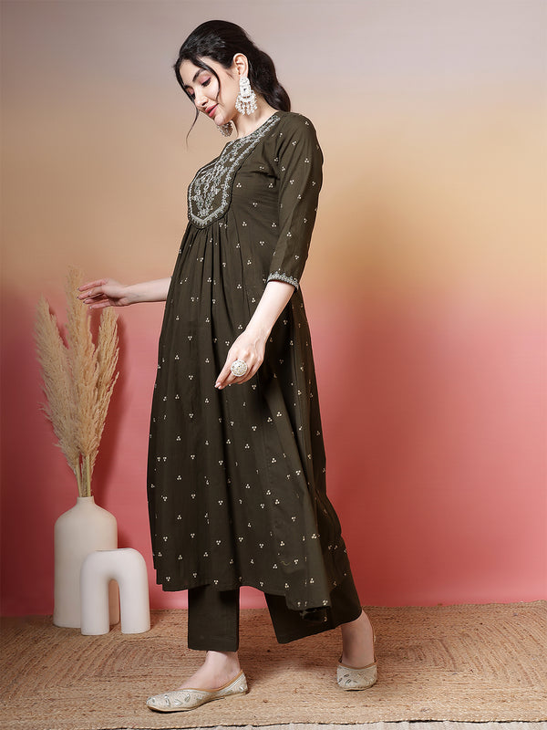 Cotton Calf Length Printed 3/4 Sleeves Round Neck Semi-Flared Kurta Suit Set
