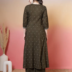 Cotton Calf Length Printed 3/4 Sleeves Round Neck Semi-Flared Kurta Suit Set