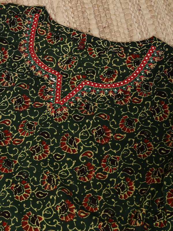 Cotton Calf Length Printed Straight 3/4 Sleeves Round Kurta Suit Set (Plus+)