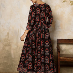 Women Printed Flared Kurta Set