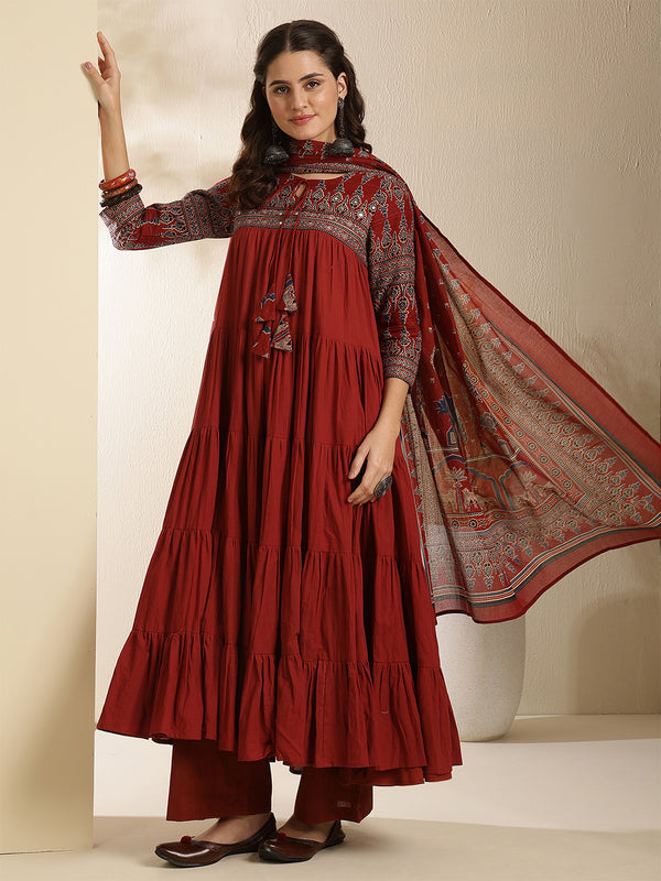 Maroon Pure Cotton Solid 3/4 Sleeves Key Hole Neck Anarkali Kurta Suit Set