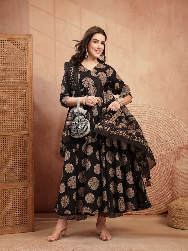Gulmohar Jaipur Cotton Calf Length Printed 3/4 Sleeve V-Neck Anarkali Kurta Suit Set