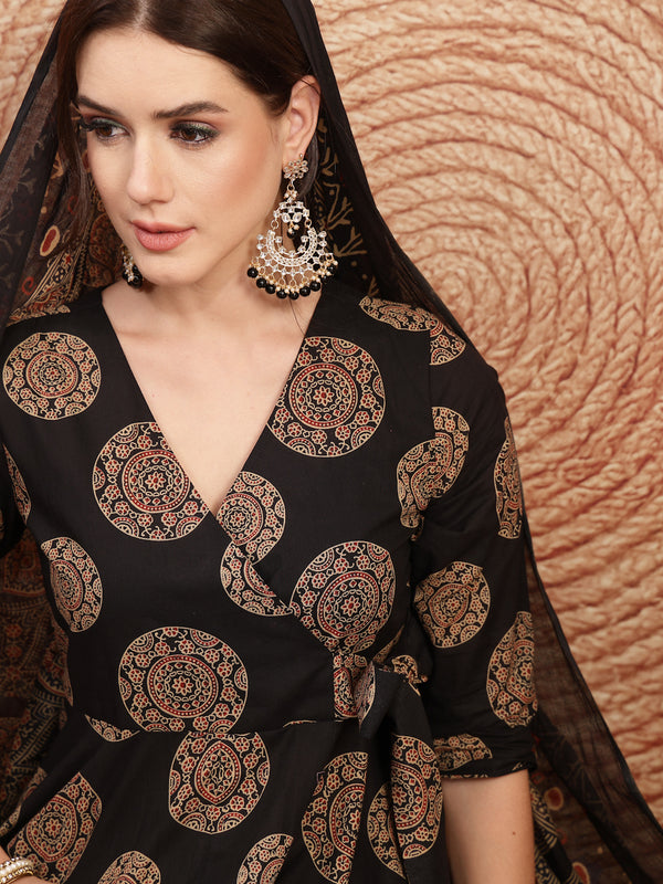 Gulmohar Jaipur Cotton Calf Length Printed 3/4 Sleeve V-Neck Anarkali Kurta Suit Set