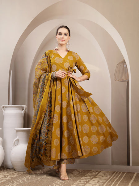 Gulmohar Jaipur Cotton Calf Length Printed 3/4 Sleeve V-Neck Anarkali Kurta Suit Set