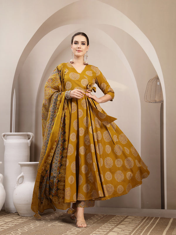 Gulmohar Jaipur Cotton Calf Length Printed 3/4 Sleeve V-Neck Anarkali Kurta Suit Set