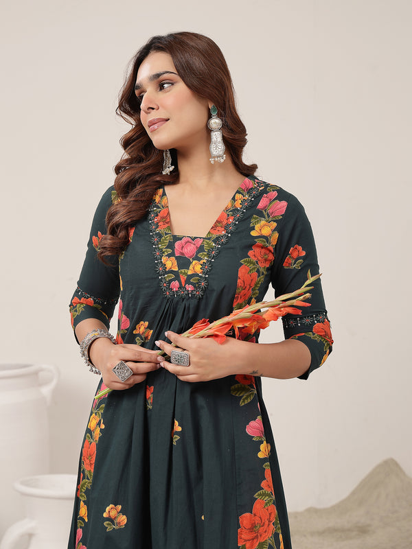 Rayon Calf Length Printed 3/4 Sleeve V-Neck Flared Kurta