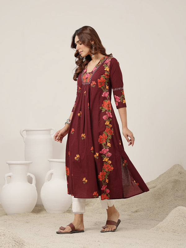 Rayon Calf Length Printed 3/4 Sleeve V-Neck Flared Kurta