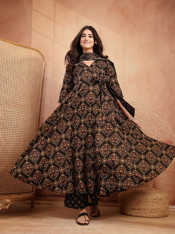 Gulmohar Jaipur Cotton Calf Length Printed 3/4 Sleeves V-Neck Anarkali Kurta Suit Set