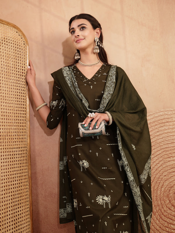 Gulmohar Jaipur Rayon Calf Length Printed 3/4 Sleeves V-Neck Straight Kurta Suit Set