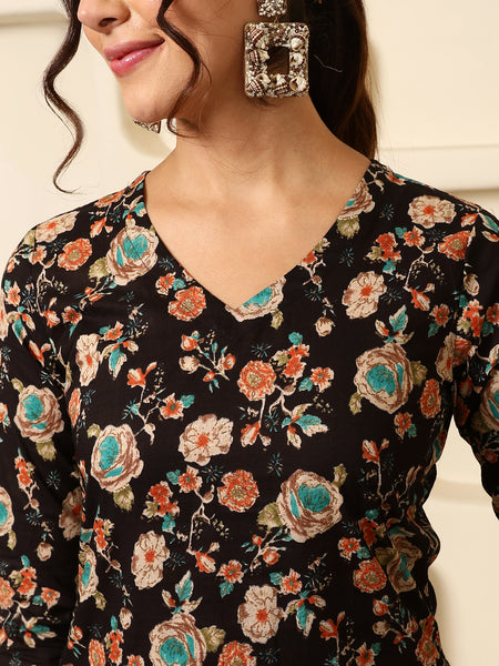 Black Cotton Calf Length Printed V-Neck Straight Kurta