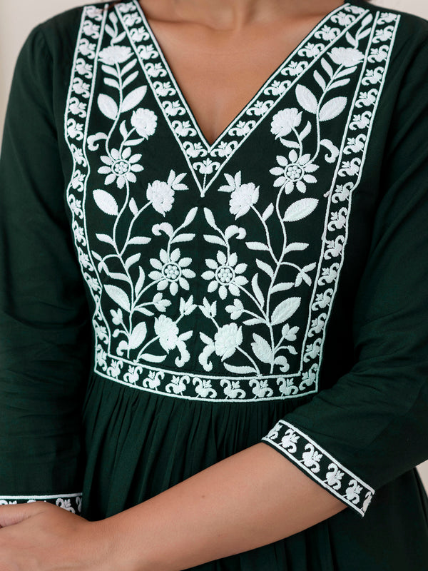 Bottle Green Rayon Hip Length Solid V-Neck Solid Embroidered Semi-Flared Top