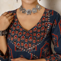 Women Printed Flared Kurta Set