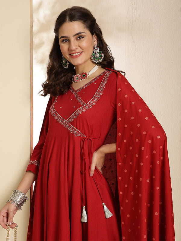 Maroon Rayon Solid 3/4 Sleeves V-Neck Anarkali Kurta Suit Set