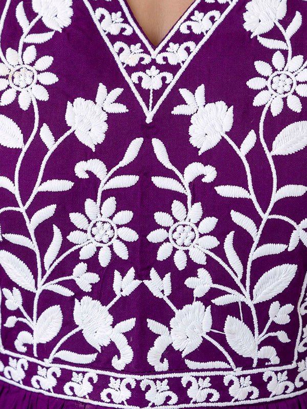 Purple Rayon Hip Length Solid V-Neck Solid Embroidered Semi-Flared Top