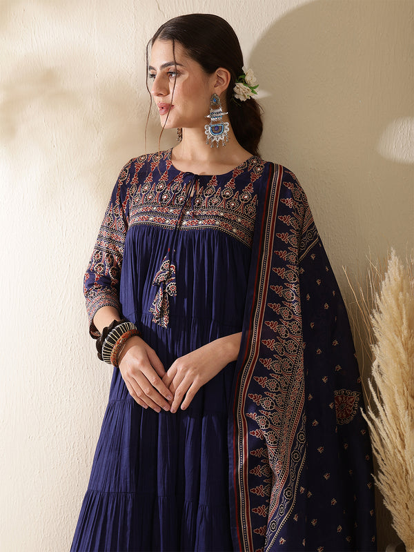 Maroon Pure Cotton Solid 3/4 Sleeves Key Hole Neck Anarkali Kurta Suit Set