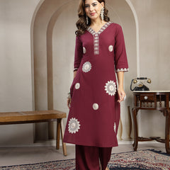 Cotton Calf Length Solid 3/4 Sleeve V-Neck Straight Kurta Suit Set