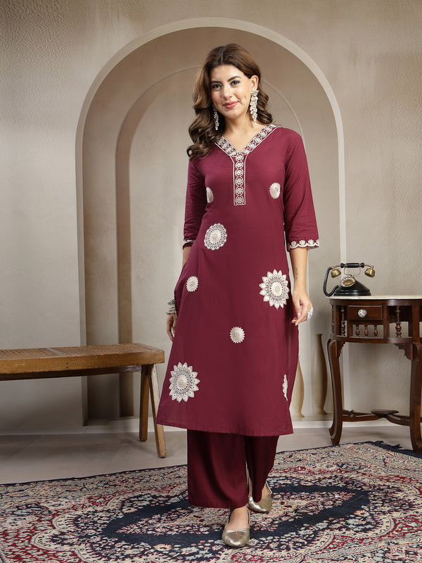 Cotton Calf Length Solid 3/4 Sleeve V-Neck Straight Kurta Suit Set