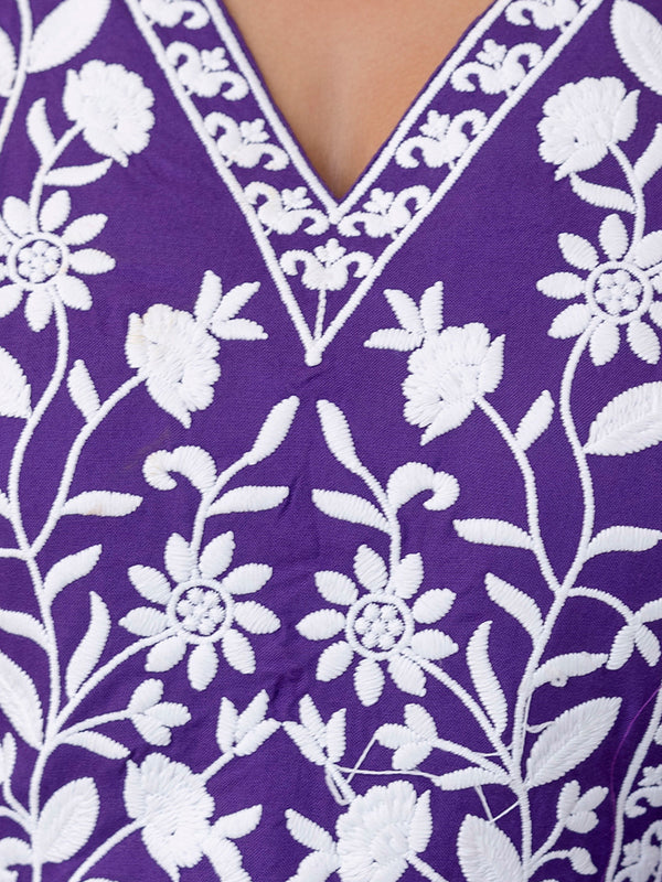 Light Purple Rayon Hip Length Solid V-Neck Solid Embroidered Semi-Flared Top