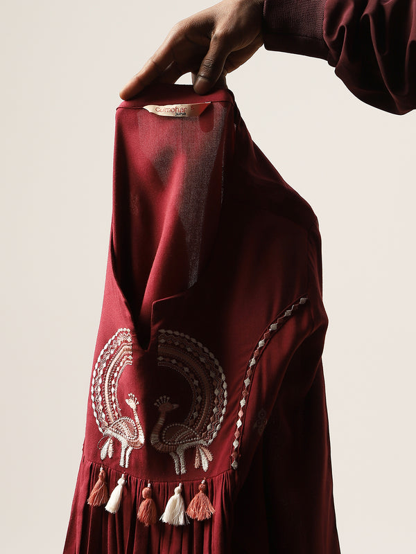 Rayon Hip Length Solid 3/4 Sleeve Round Neck Flared Top