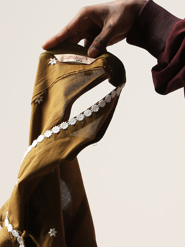 Cotton Hip Length Solid Sleeveless V-Neck Flared Top