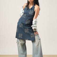 Rayon Mid Length Printed Sleeveless V-Neck Straight Kurta